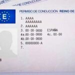 ¿Cuánto cuesta sacarse el carnet de moto en España?>